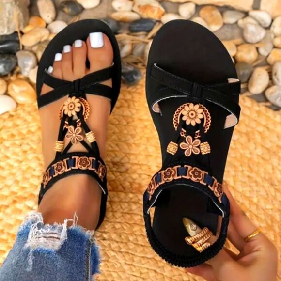 boutique Shoes - Elegant Black and Gold Women's Sandals Sz 8